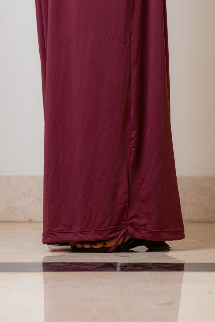 Calça Aladim de Malha Com Pala Drapeada Aghata – Vinho