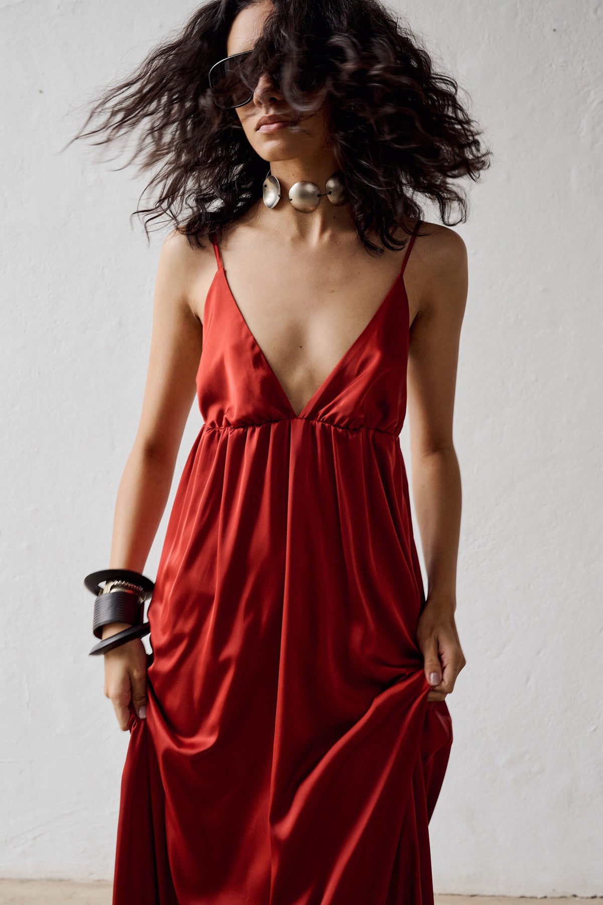 Vestido Longo Decote Em V Acetinado Mercedes - Terra