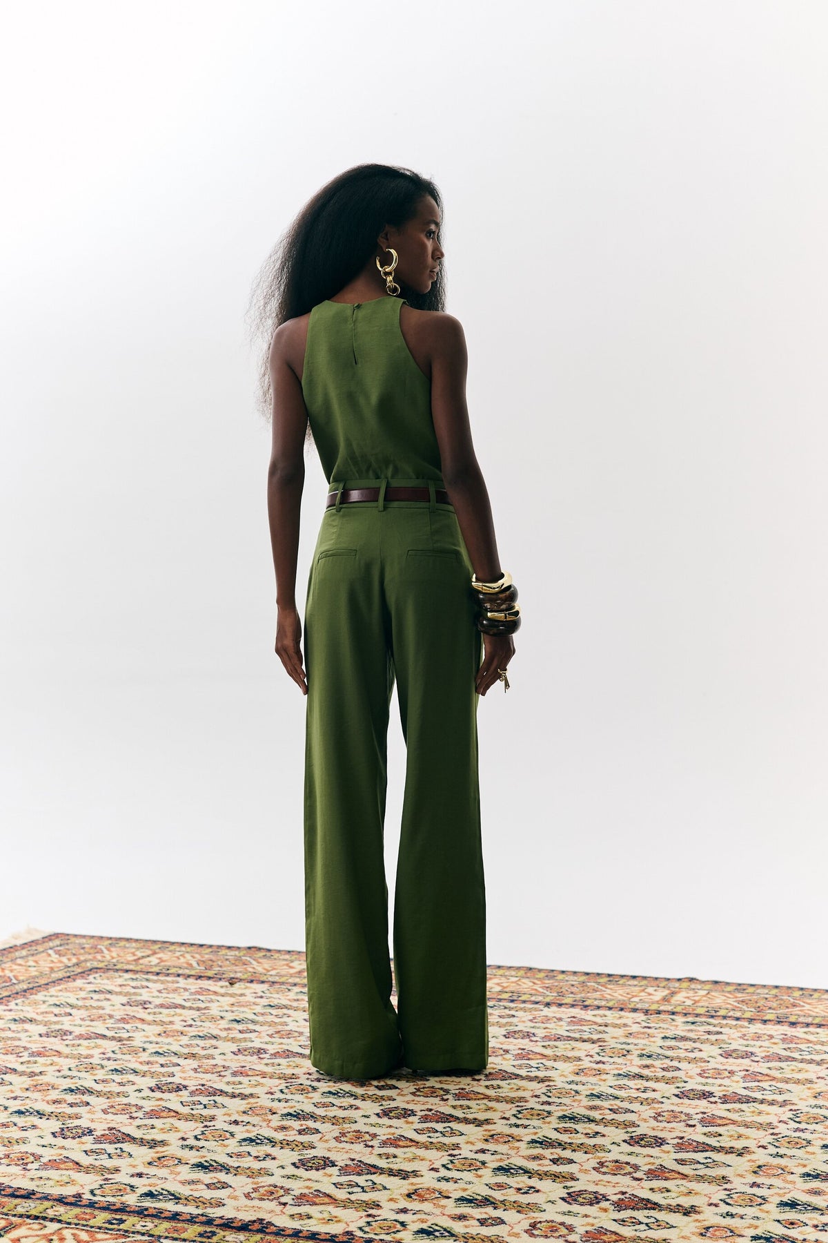 Calça De Alfaiataria Reta Com Pregas Lívia - Verde botânico