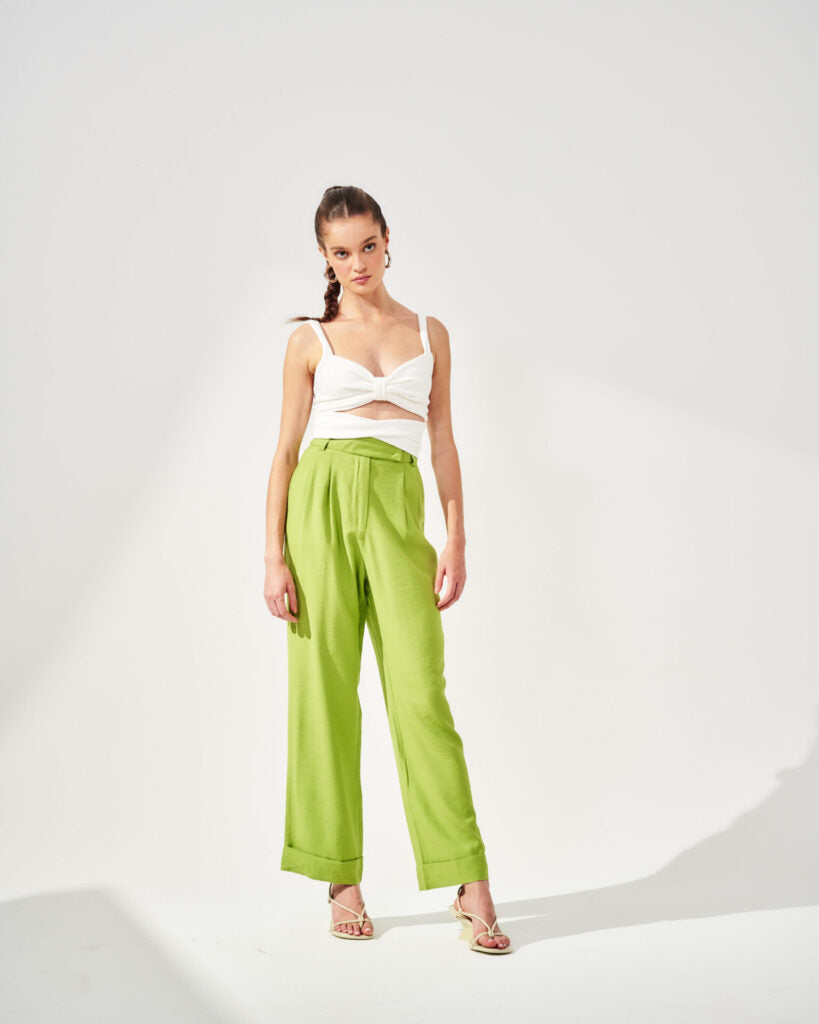 Calça De Alfaiataria Reta Com Pregas Lívia - Verde Pistache
