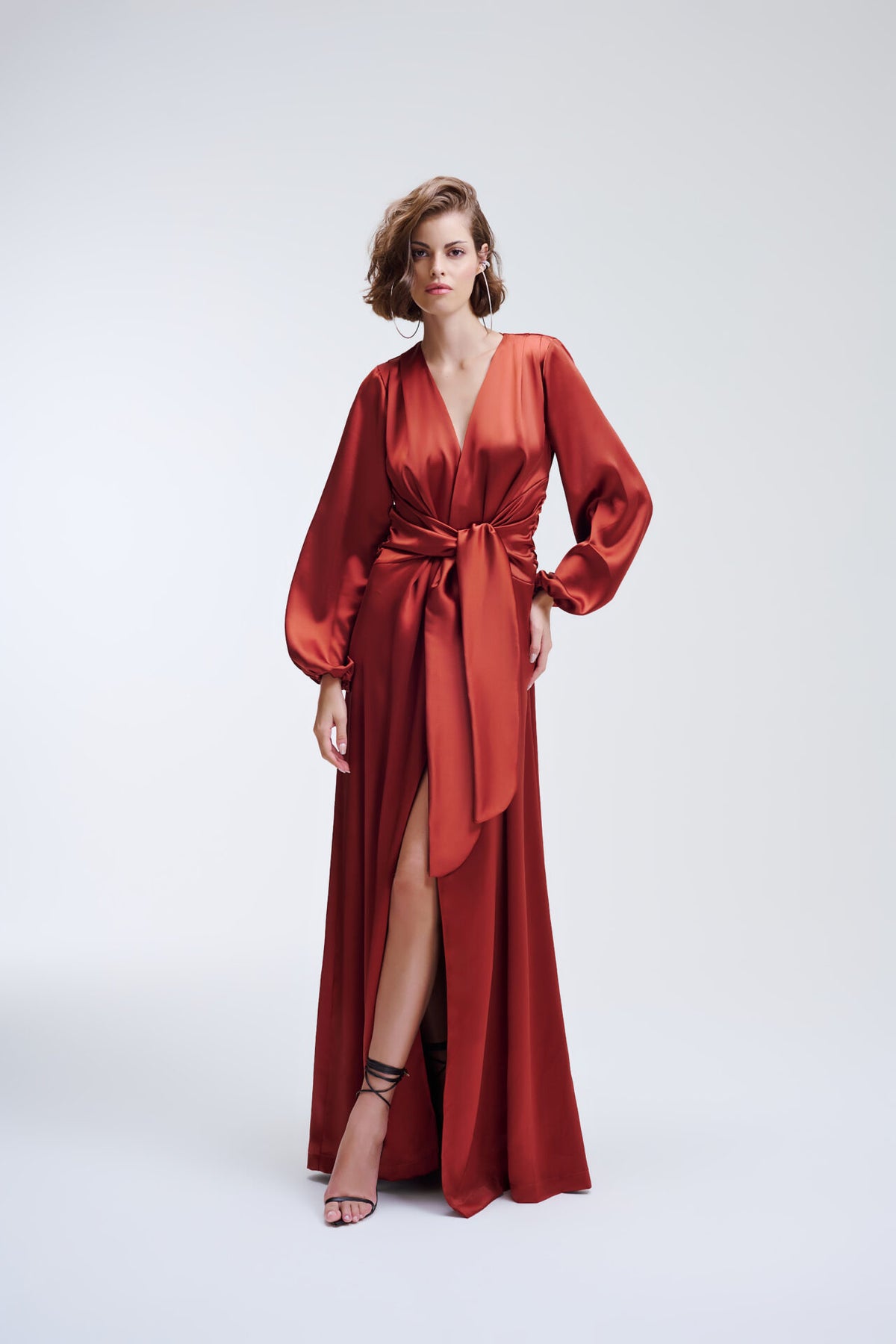 Vestido Longo De Mangas Longas Com Fenda e Amarração Estilo Quimono Marieta - Terracota