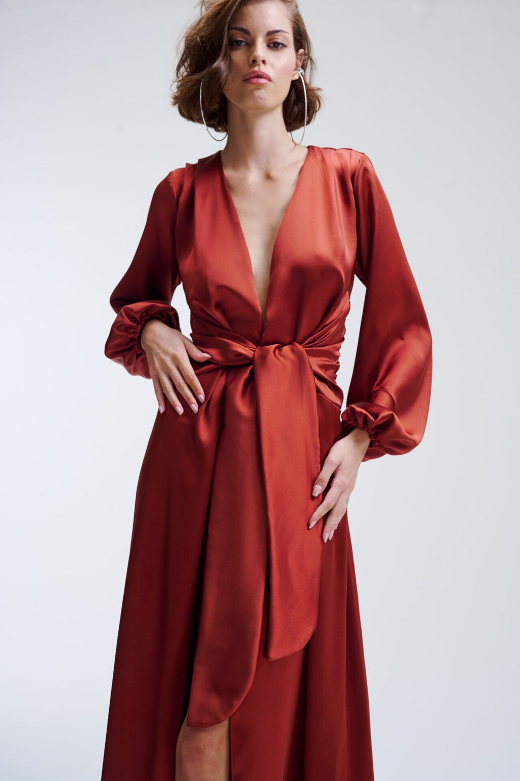 Vestido Longo De Mangas Longas Com Fenda e Amarração Estilo Quimono Marieta - Terracota