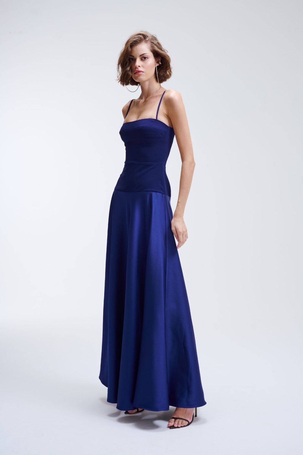 Vestido Longo Com Saia Acetinada e Alças Finas Amália - Marinho