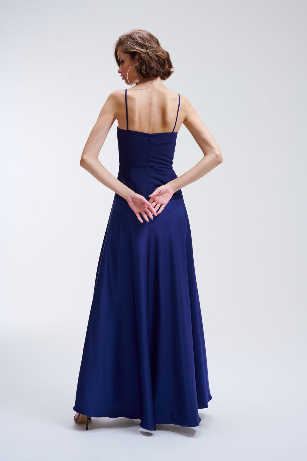 Vestido Longo Com Saia Acetinada e Alças Finas Amália - Marinho