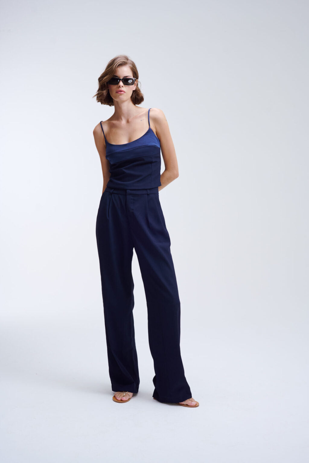Blusa Alcinha Busto Acetinado Amélia – Marinho