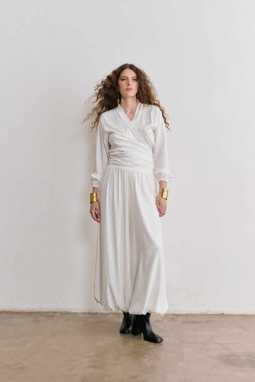 Blusa Transpassada Estilo quimono Antonela - Off White