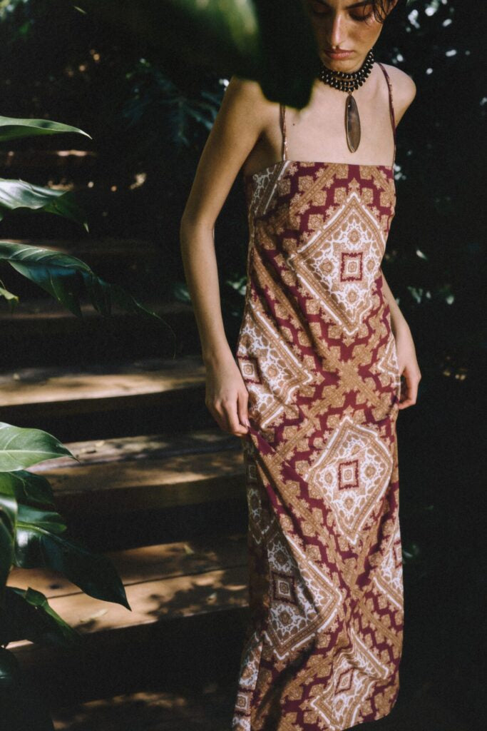 Vestido De Alcinha Midi Estampa Gypsy