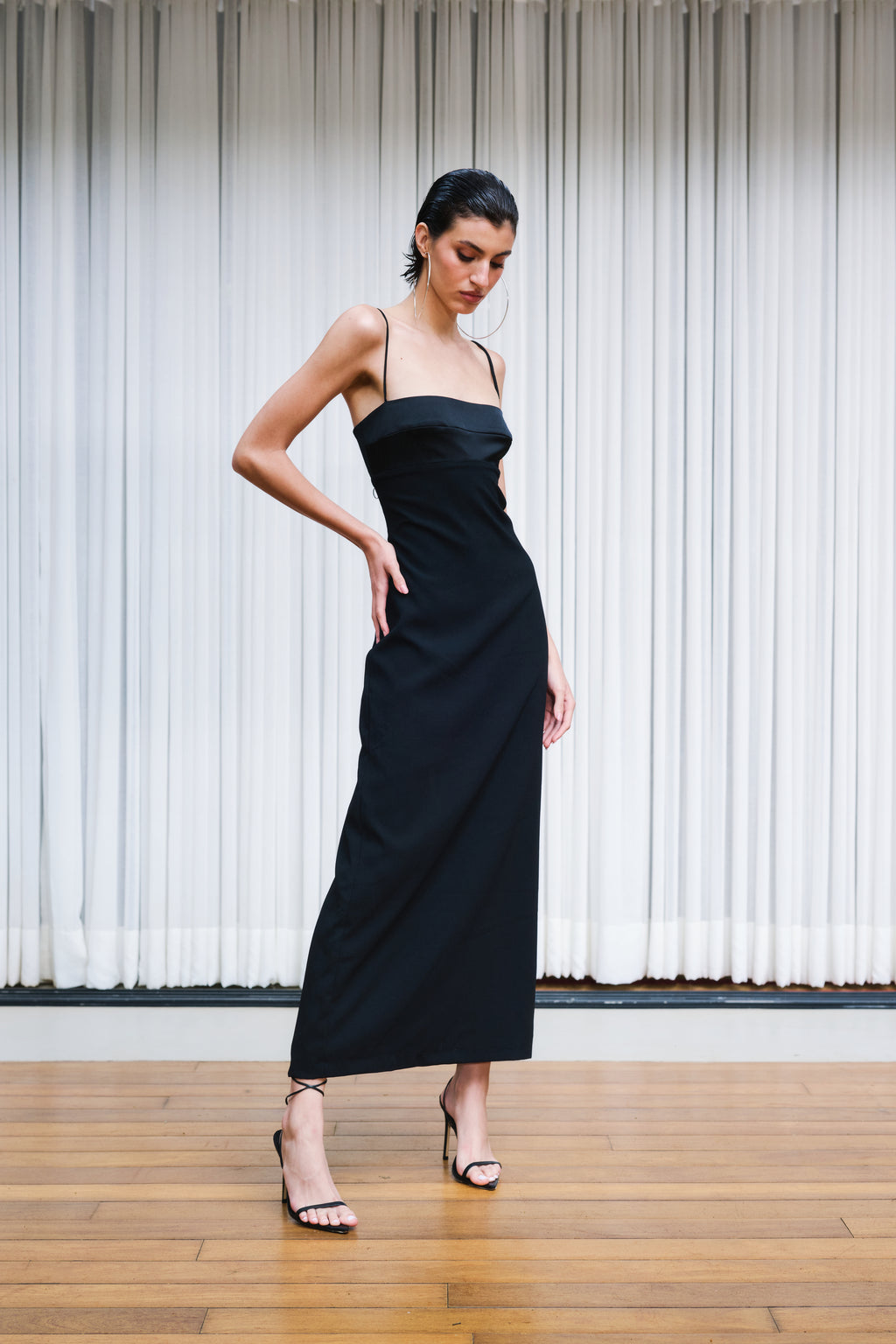 Vestido Bojo Reto Aria - Preto