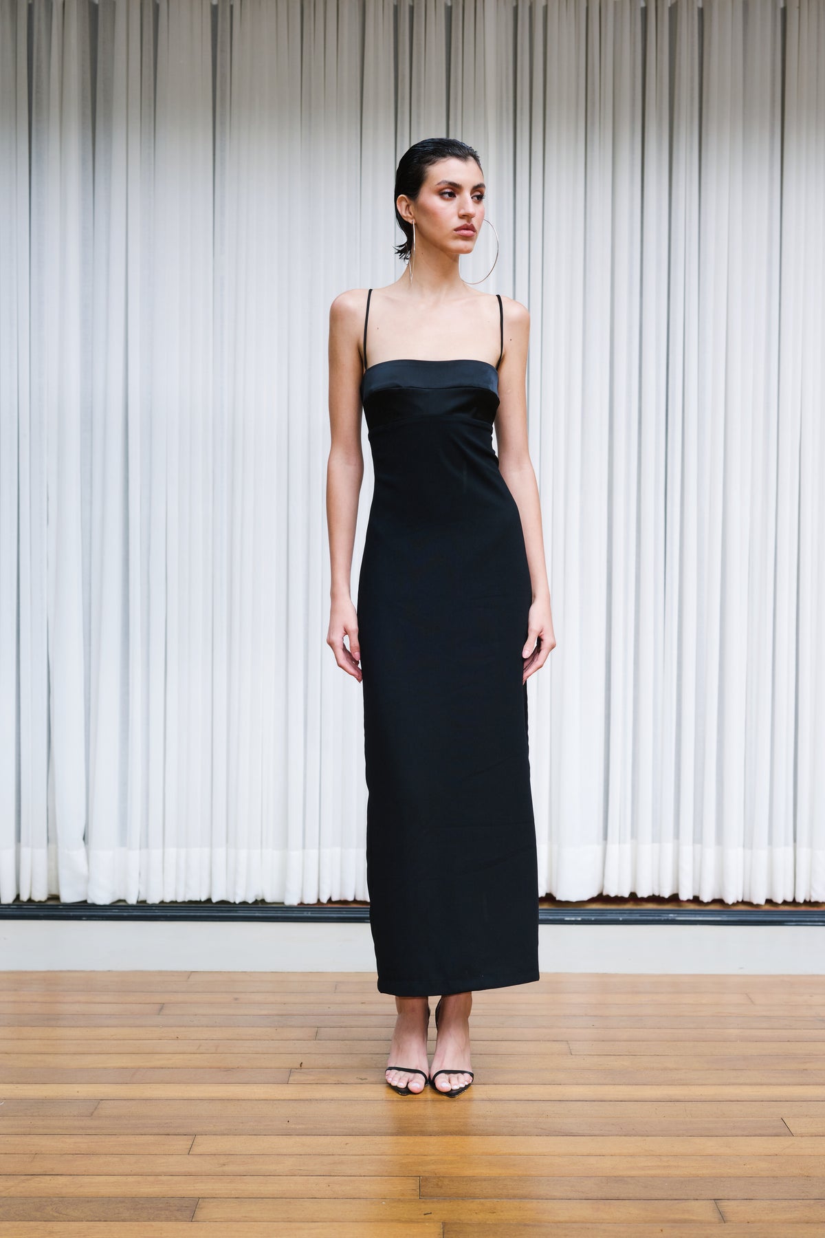 Vestido Bojo Reto Aria - Preto