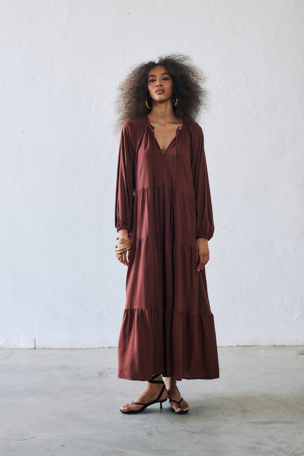 Vestido Decote V Manga Longa Louise - Marrom