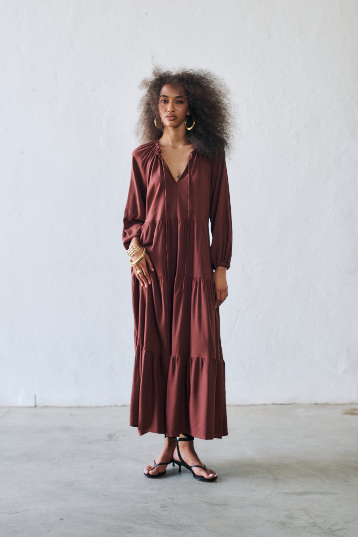 Vestido Decote V Manga Longa Louise - Marrom
