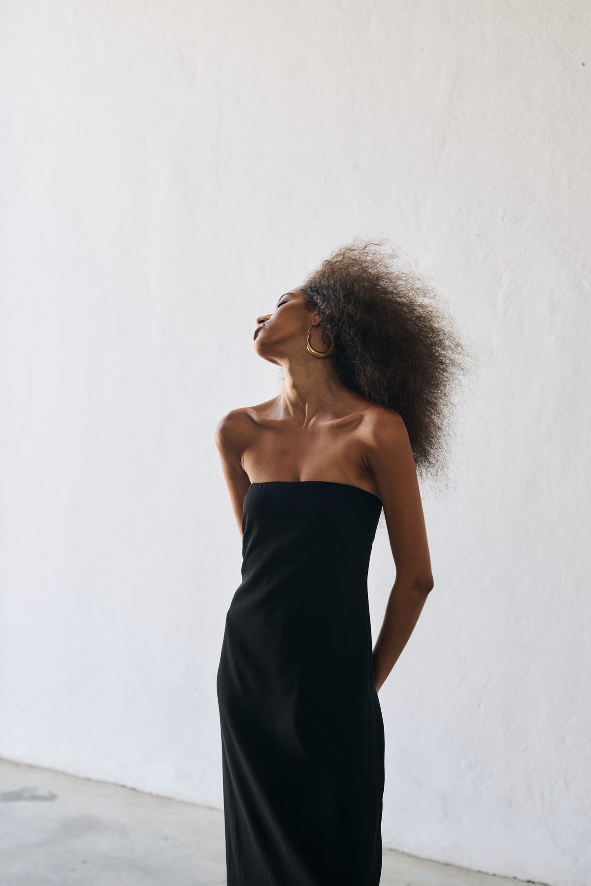 Vestido Midi Sem Alças Cleo - Preto