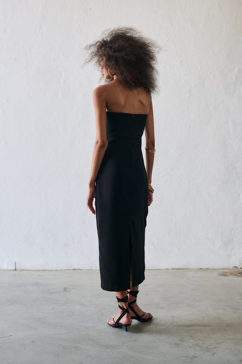 Vestido Midi Sem Alças Cleo - Preto