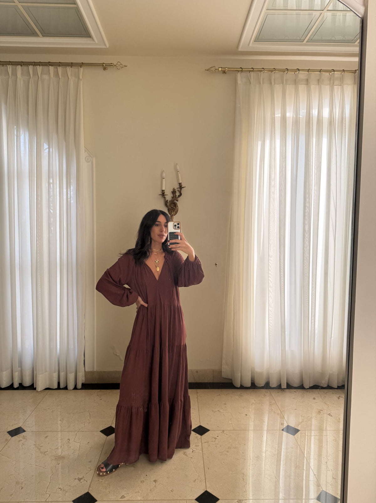 Vestido Decote V Manga Longa Louise - Marrom