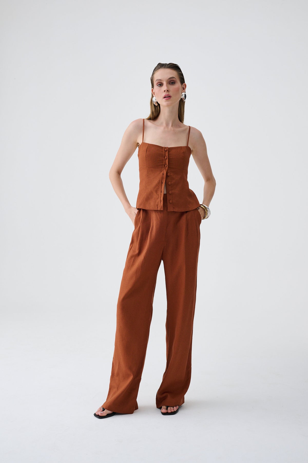 Calça Pantalona De Linho Eliza - Marrom
