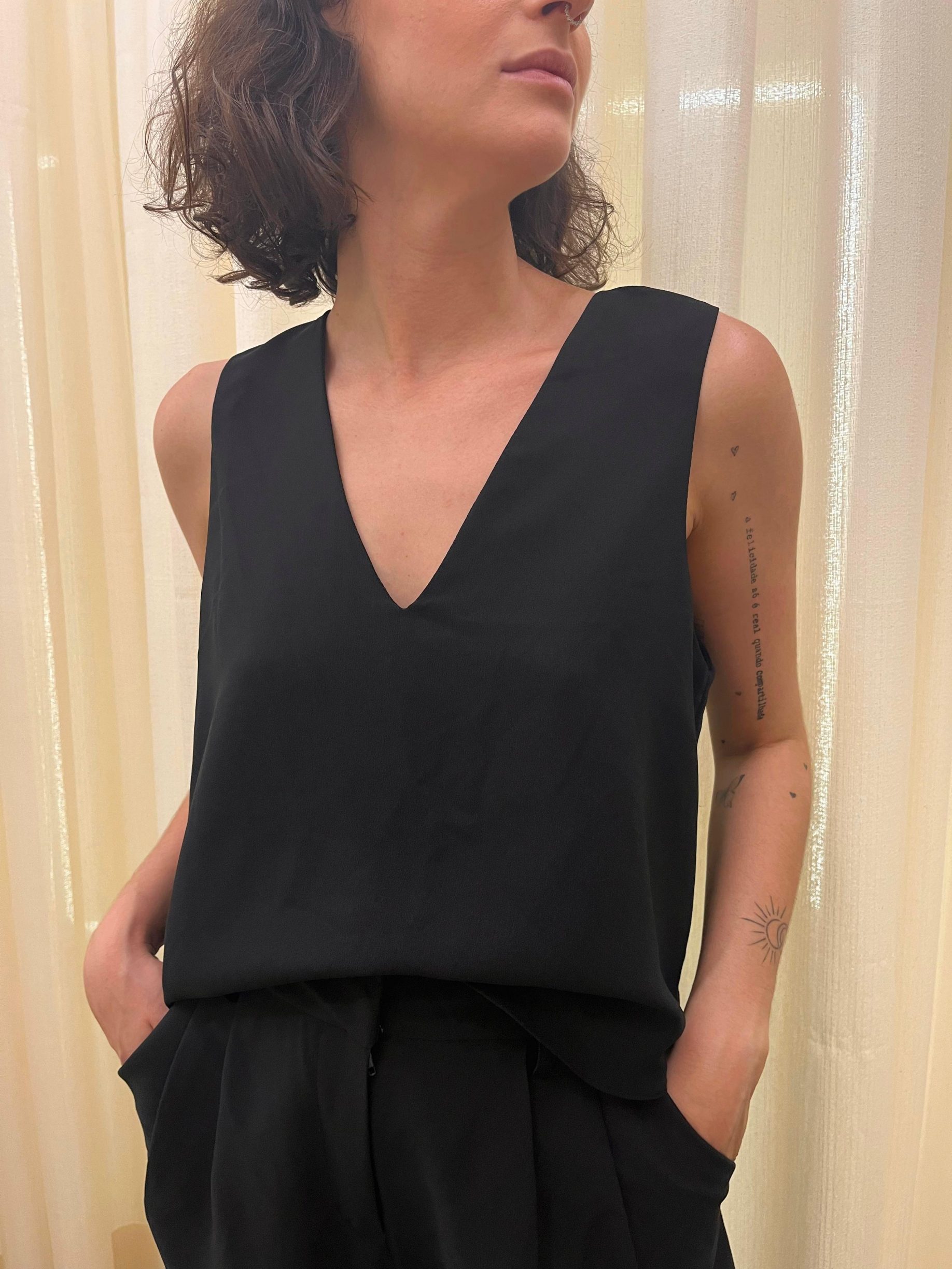 Blusa Lena - Preta