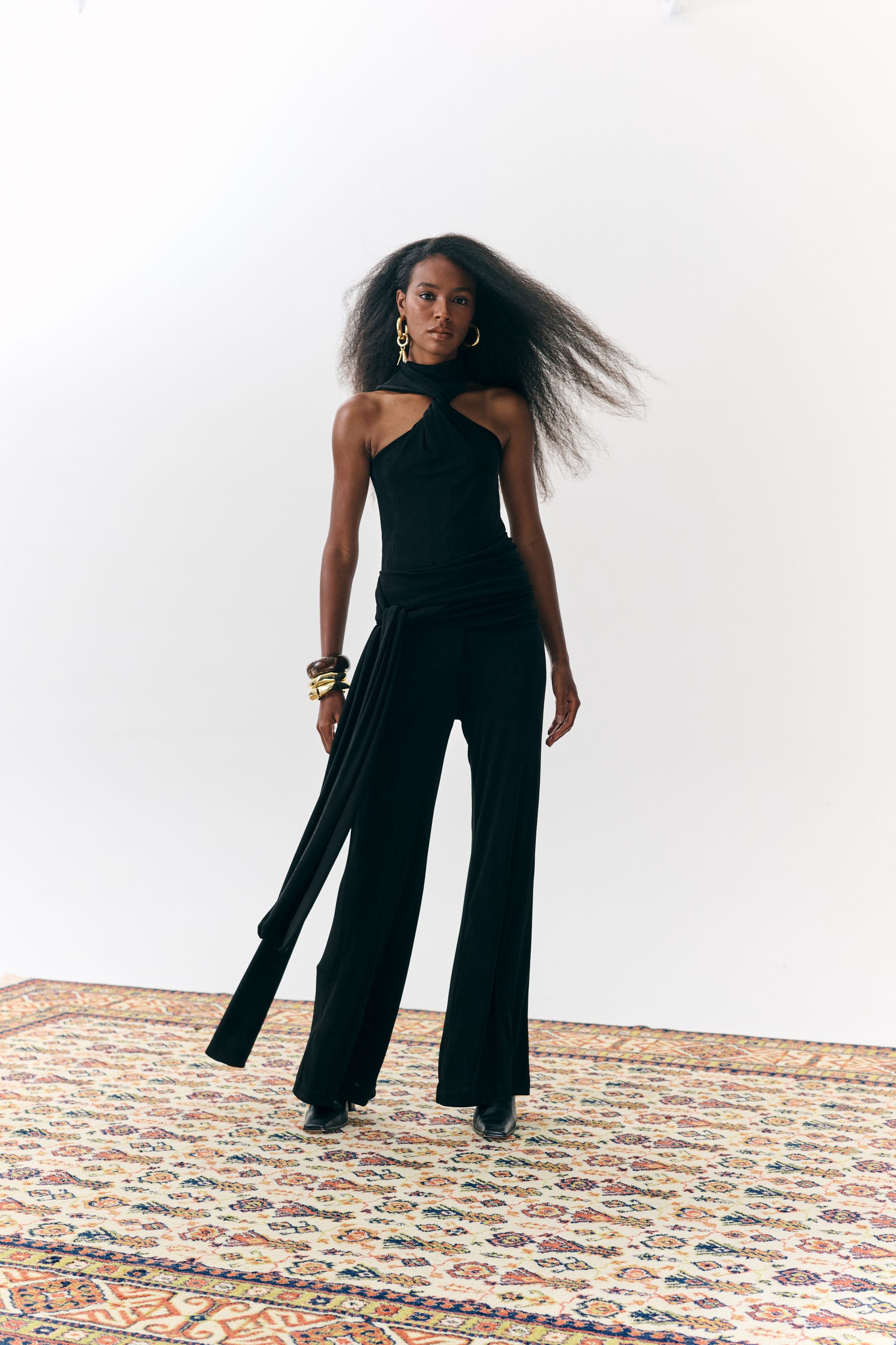 Calça Cintura Média Naomi - Preta