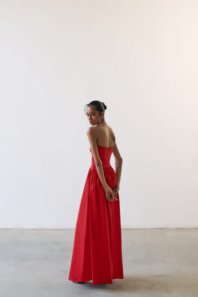 Vestido Longo Tafetá Sem Alças Eugenia - Vermelho - Imagem 4