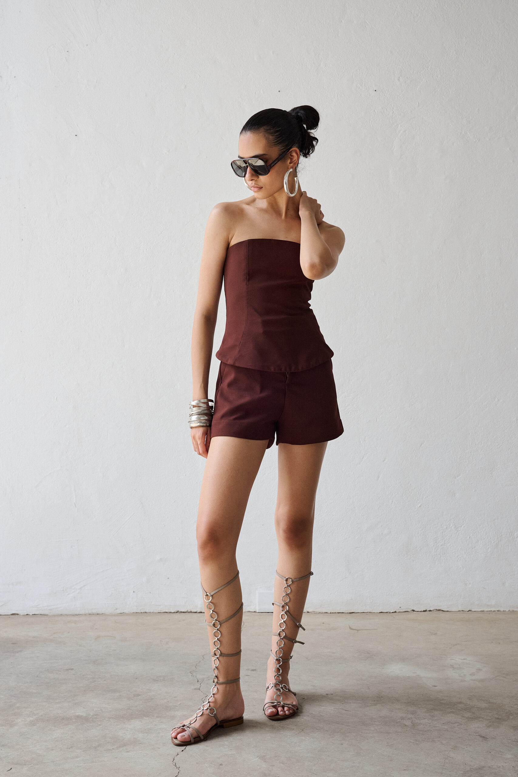 Blusa Peplum Sem Alça Olga - Marrom