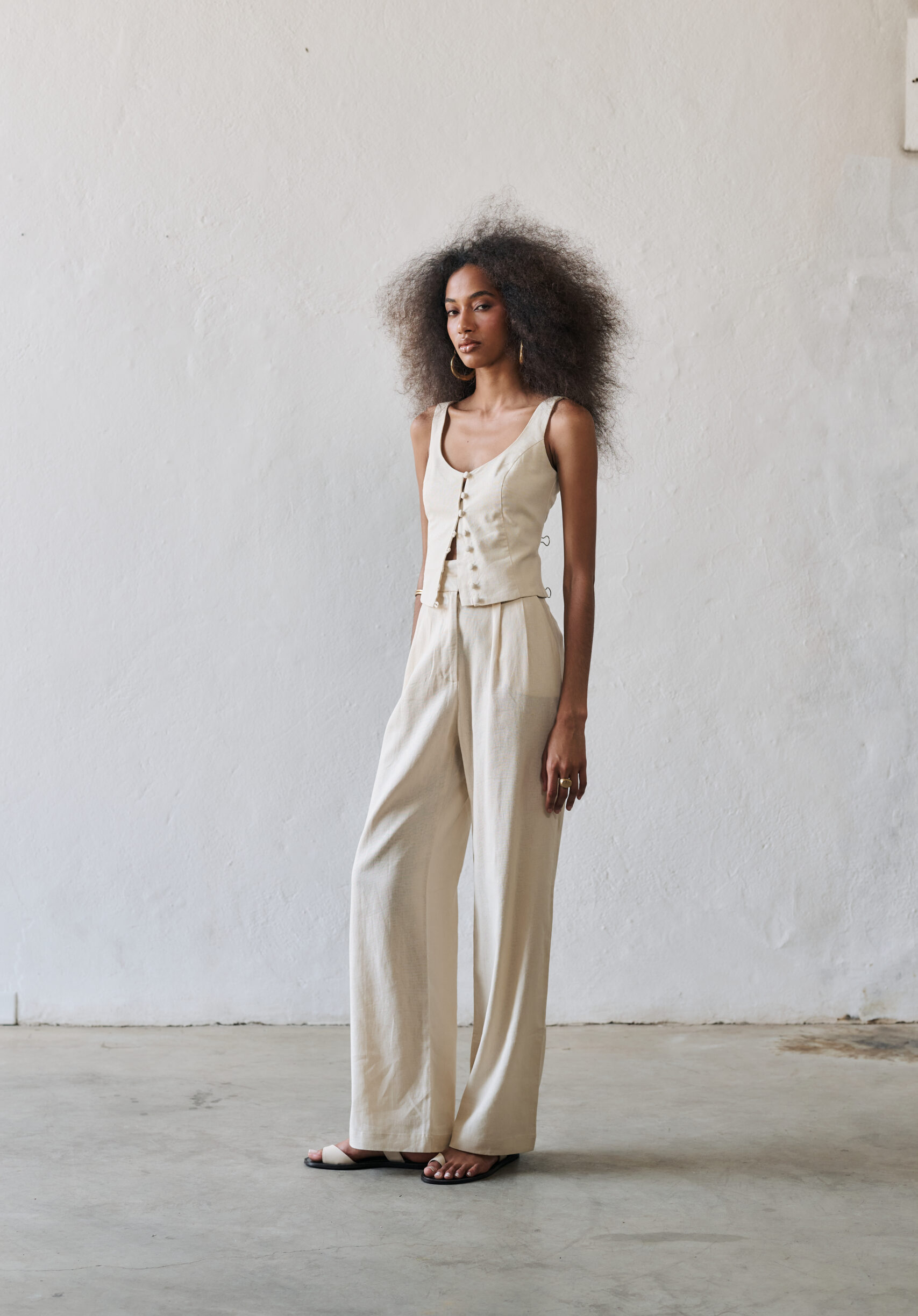 Calça Pantalona De Linho Eliza - Areia