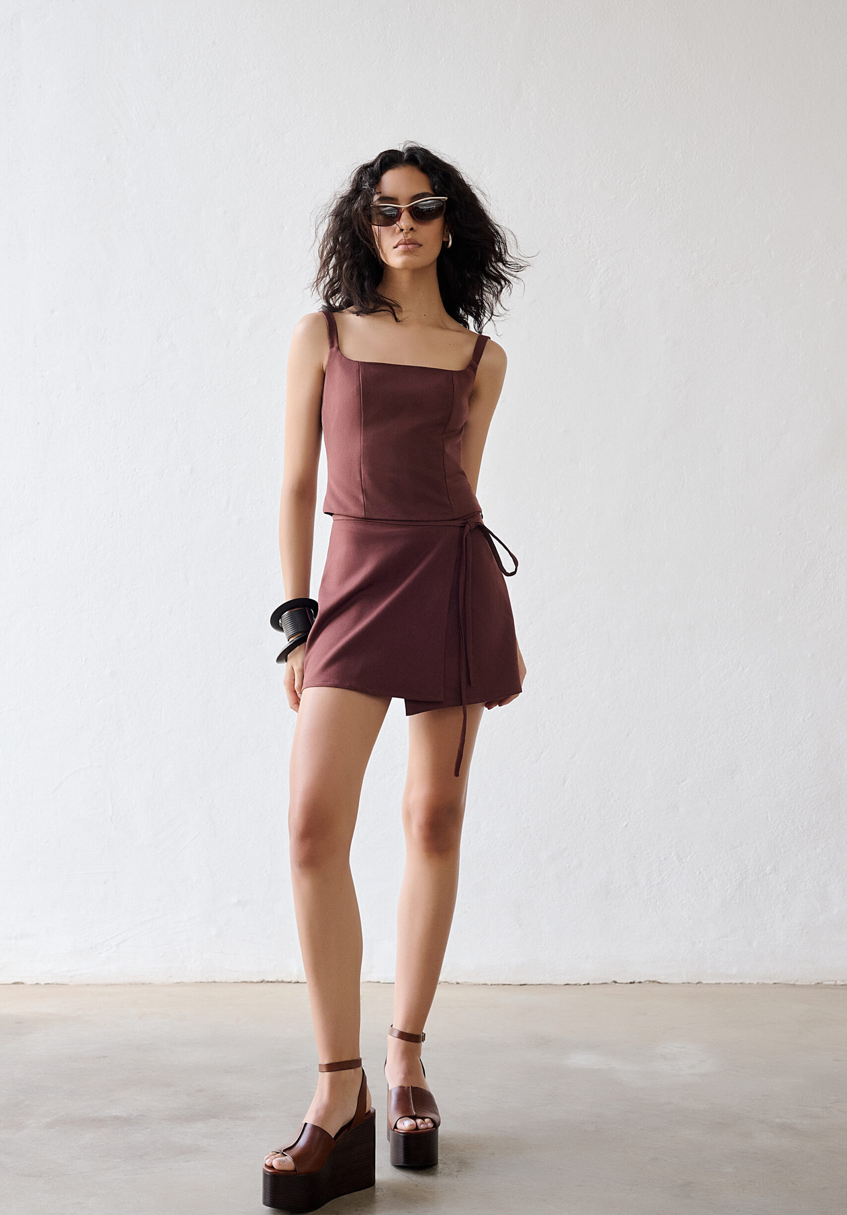 Mini Saia Transpassada Maitê - Marrom