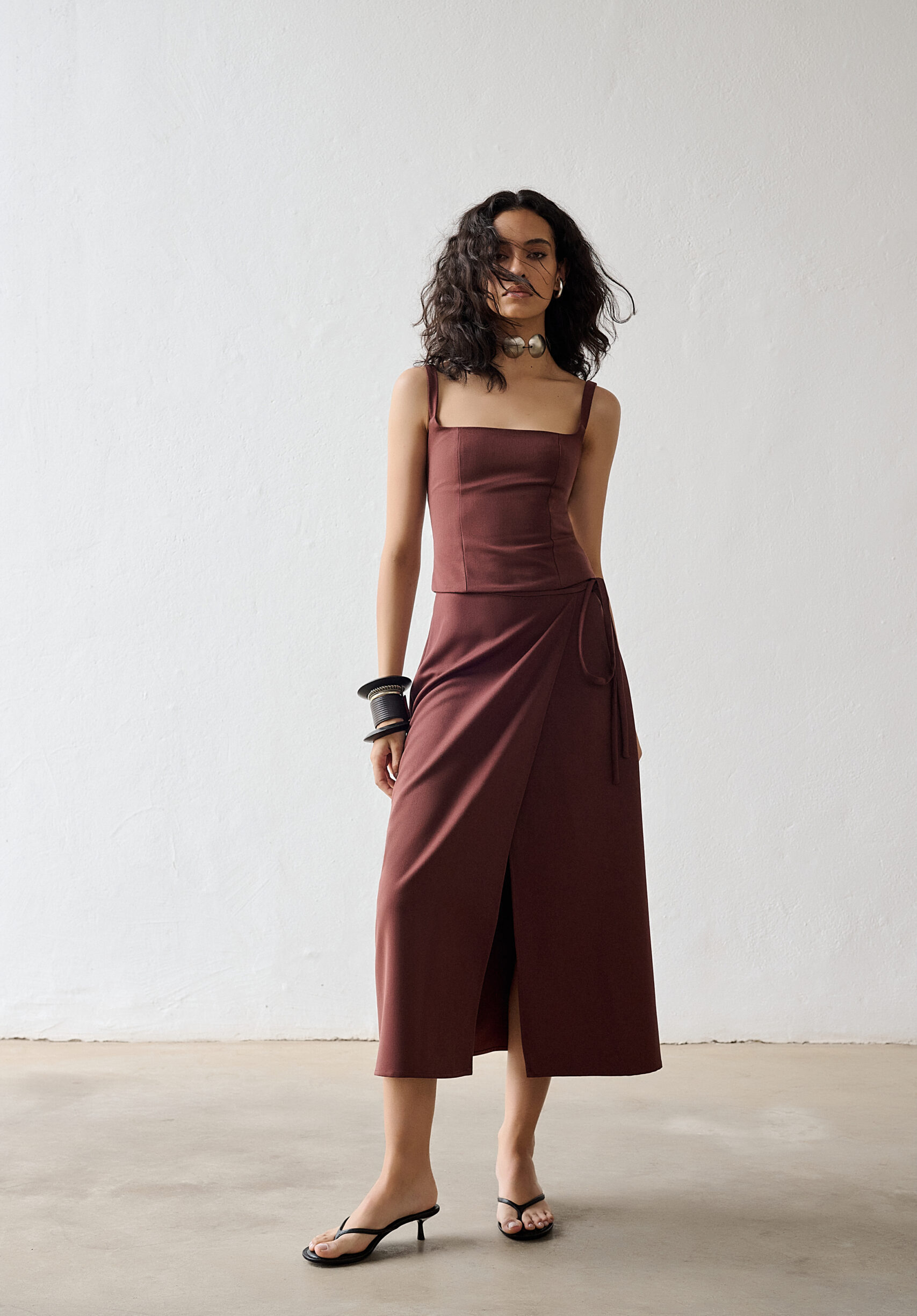 Blusa Decote Quadrado Mia - Marrom