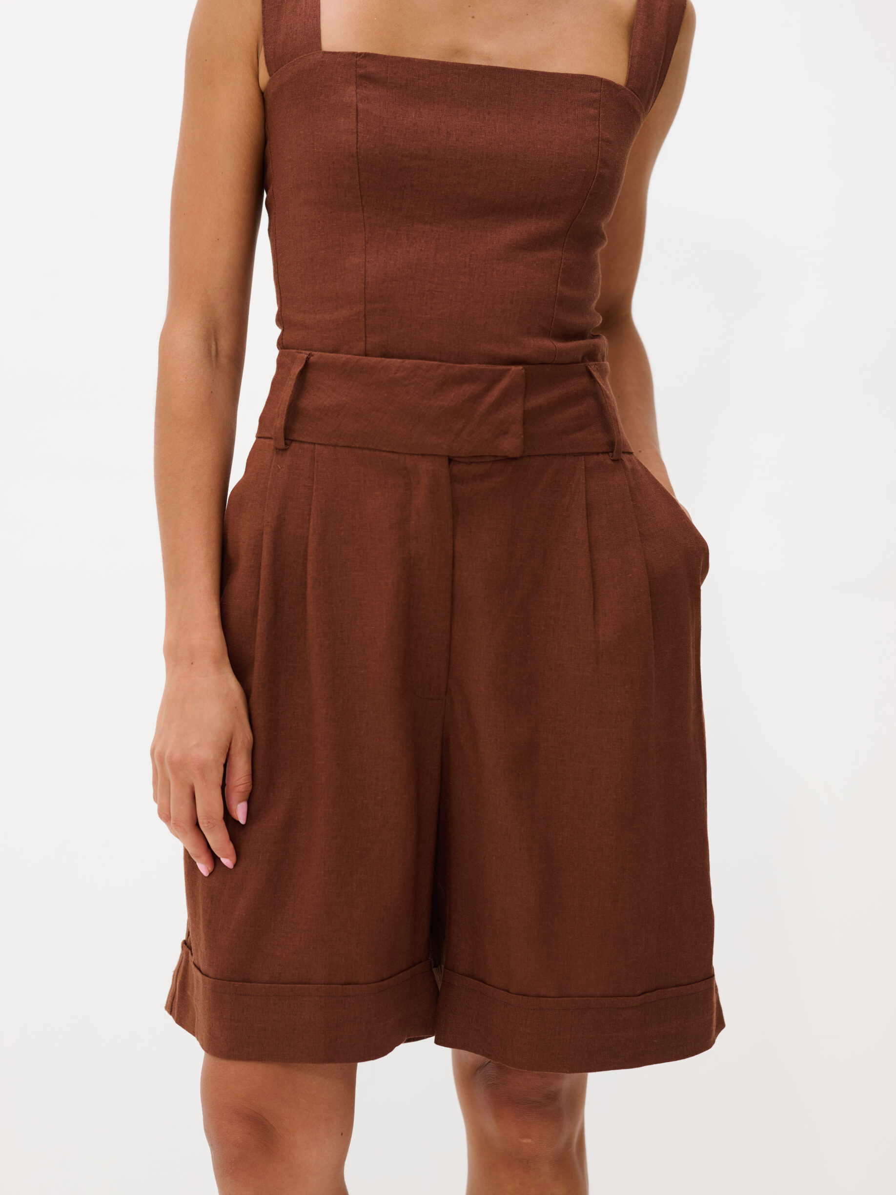 Bermuda de Linho Gaia - Marrom