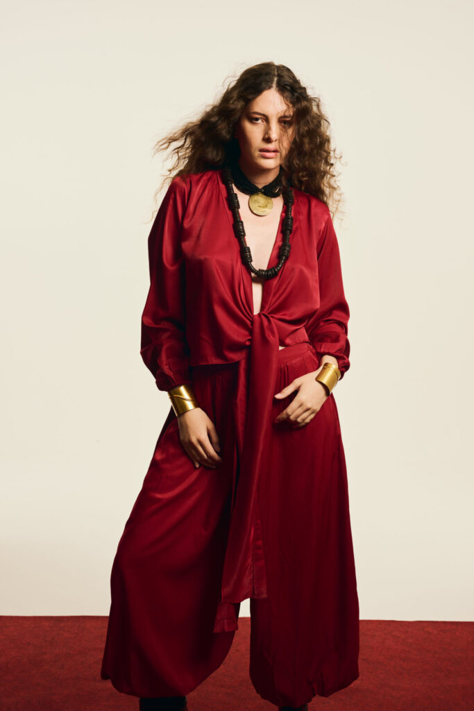 Blusa Transpassada Estilo Quimono Antonela - Vinho
