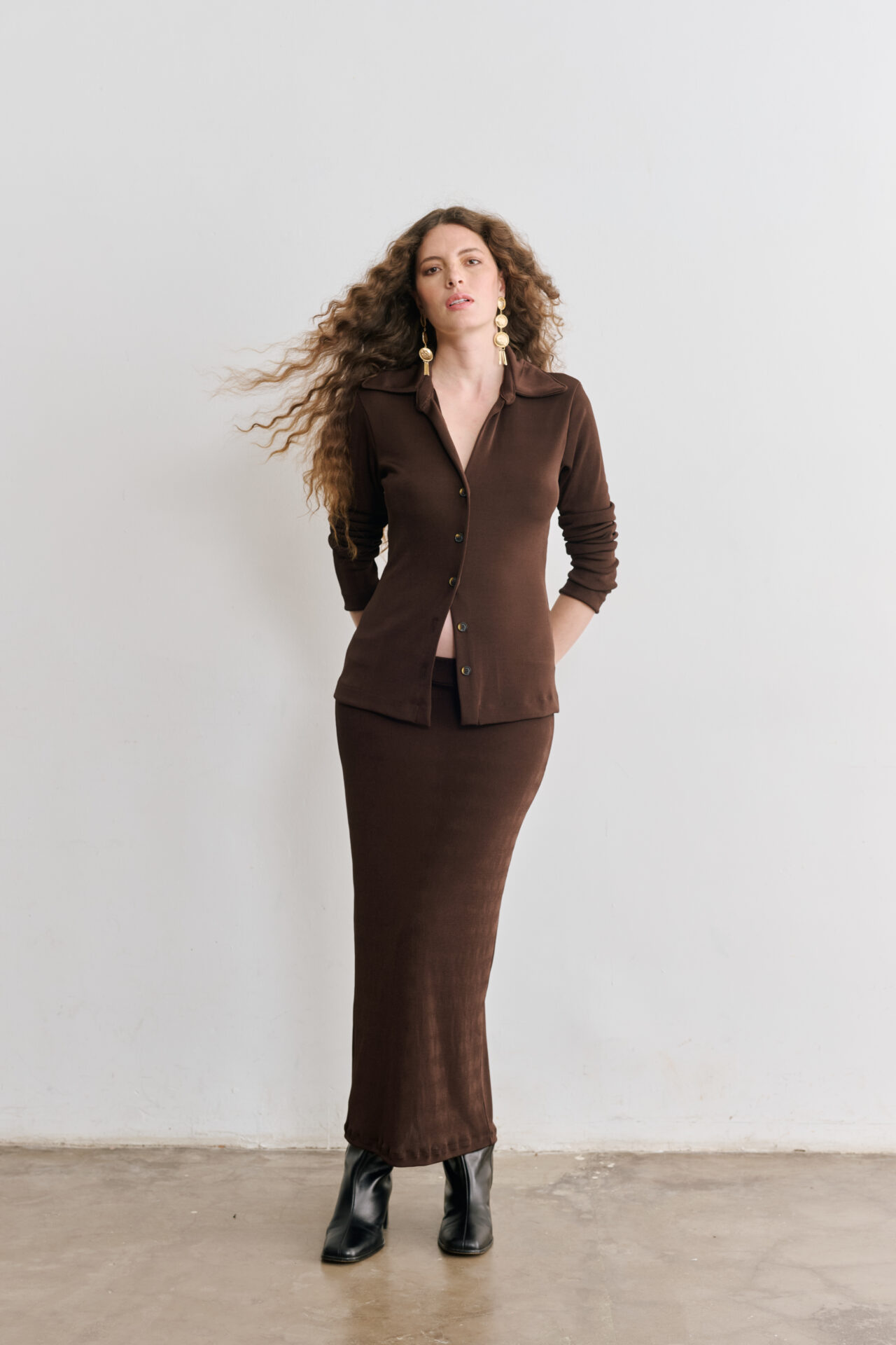 Camisa de Malha Cintilante Com Botões Tartaruga Aline - Marrom
