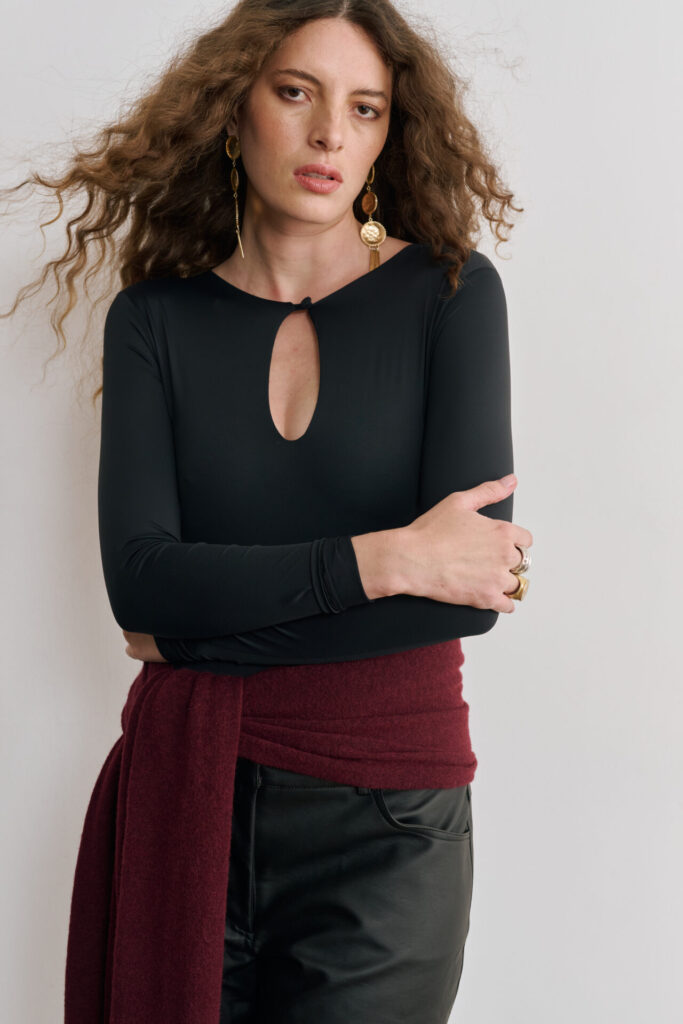 Body Manga Longa Frente e verso Celine - Preto - Imagem 2