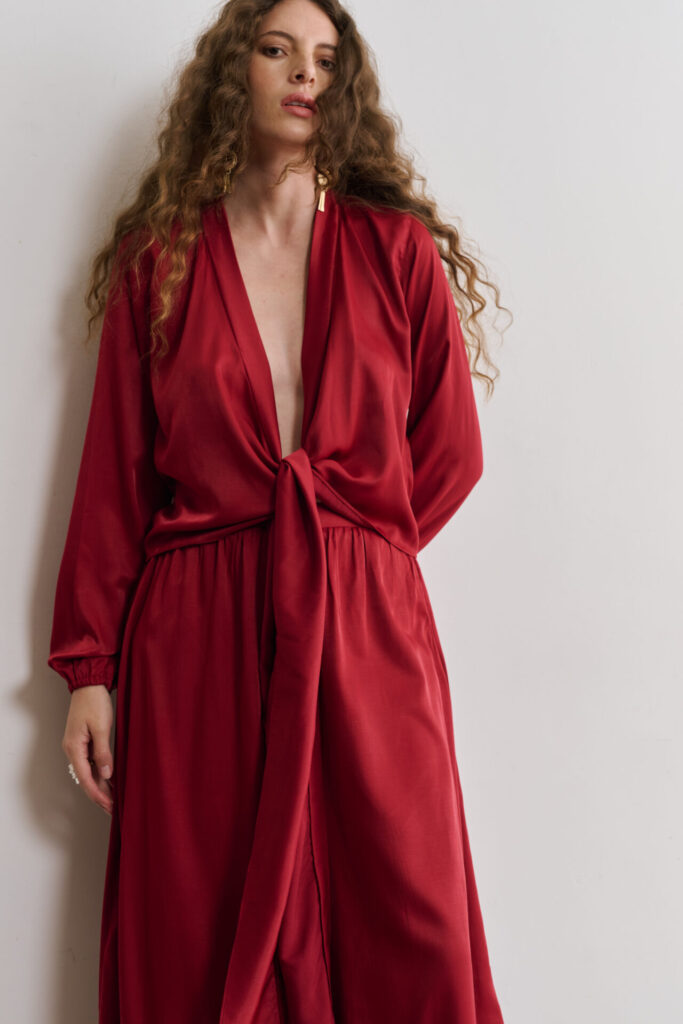 Blusa Transpassada Estilo Quimono Antonela - Vinho - Imagem 3