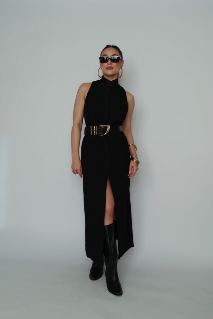 Vestido Midi com Gola Alta e Botões Frontais Sayuri - Preto - Imagem 6